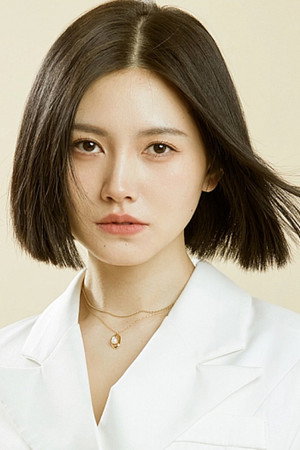 Yaona Qiao